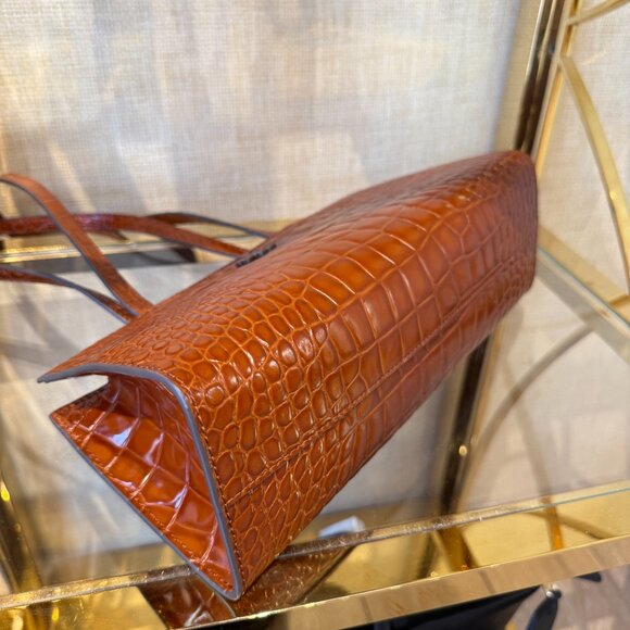 Tory Burch Thea E/W Satchel 170473 $620 - Picture 2 of 9